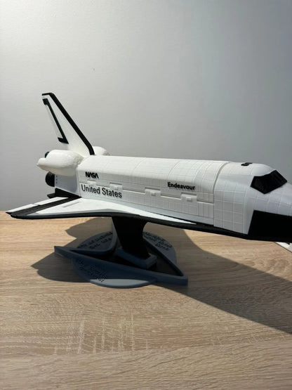 Space Shuttle Endeavour 50cm Tall (1:48 Scale)