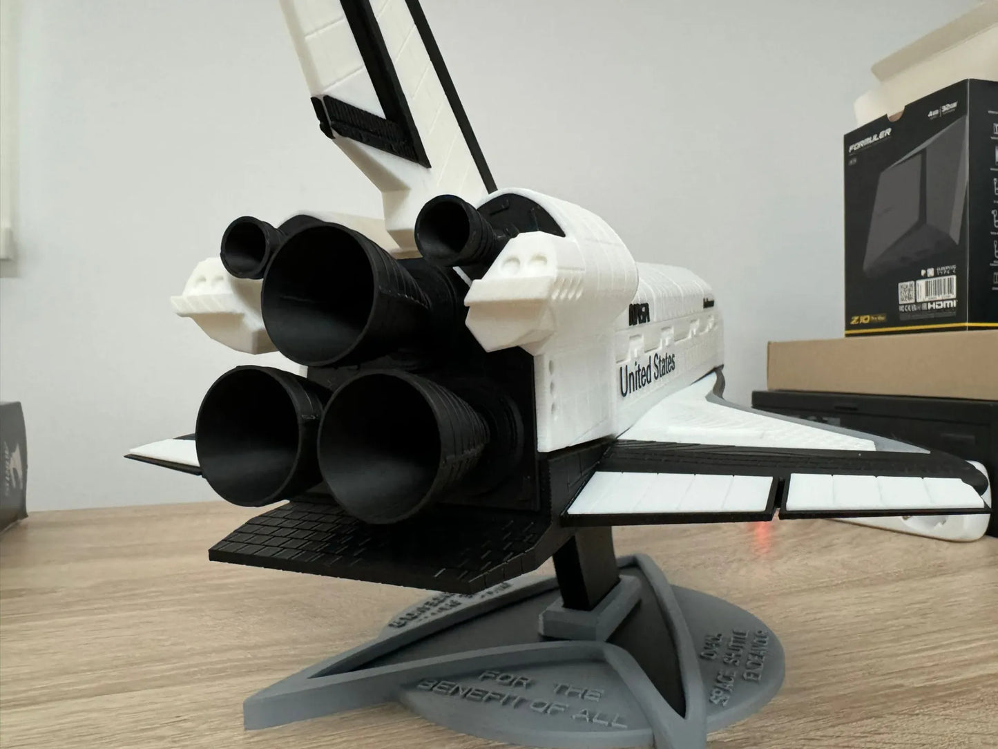 Space Shuttle Endeavour 50cm Tall (1:48 Scale)