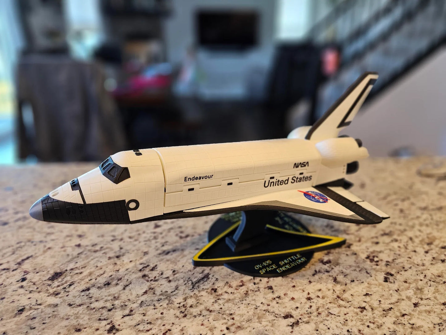 Space Shuttle Endeavour 50cm Tall (1:48 Scale)