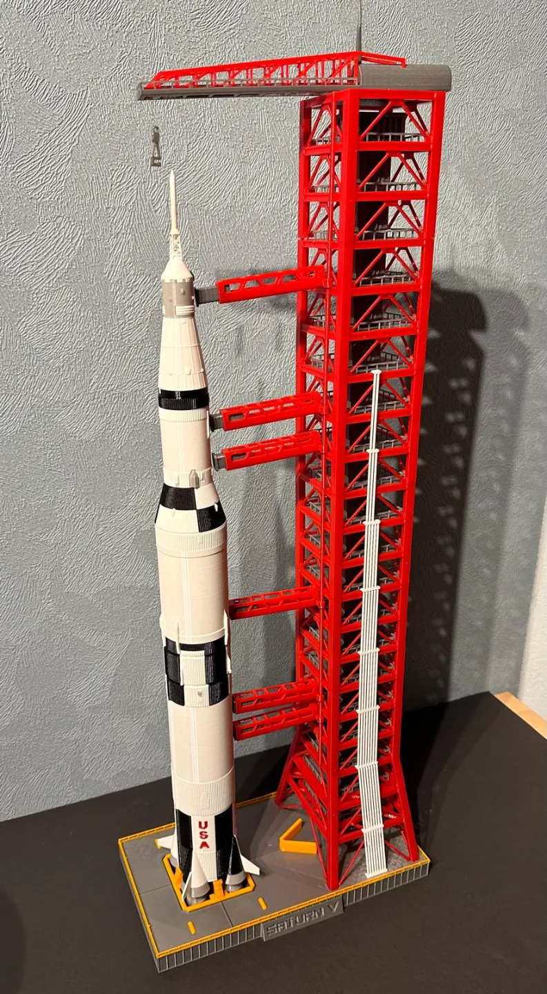 Saturn V Model Rocket Launch Tower 65cm Tall (1:200 Scale)
